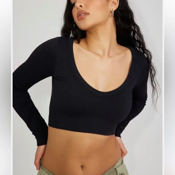 Garage long sleeve ribbed seamless top - Picture 1 of 4